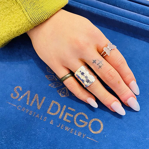 San Diego Crystals and Jewlery