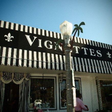 Ocean Beach News Article: Vignettes Holiday Open House