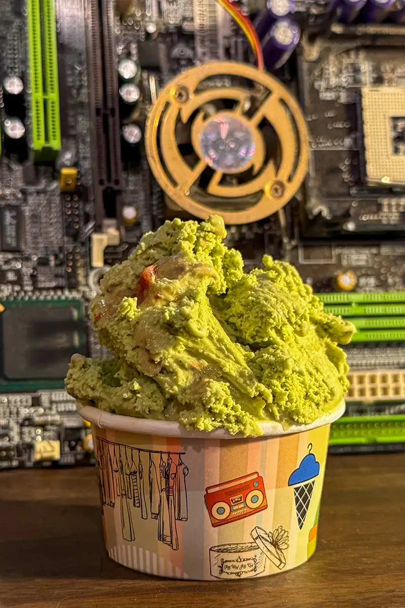 Ice Cream in Ocean Beach