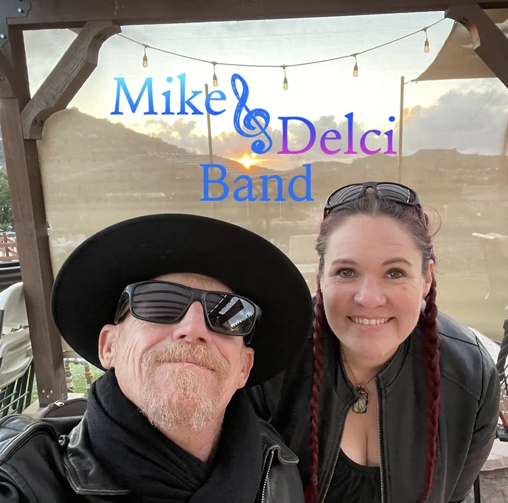 Mike & Delci Band