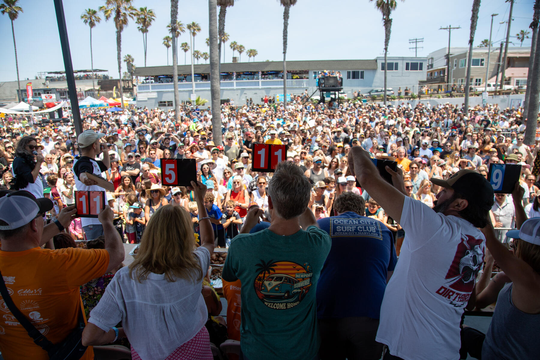 Photo of: 2025 Dirty Birds Wing Eating Competition