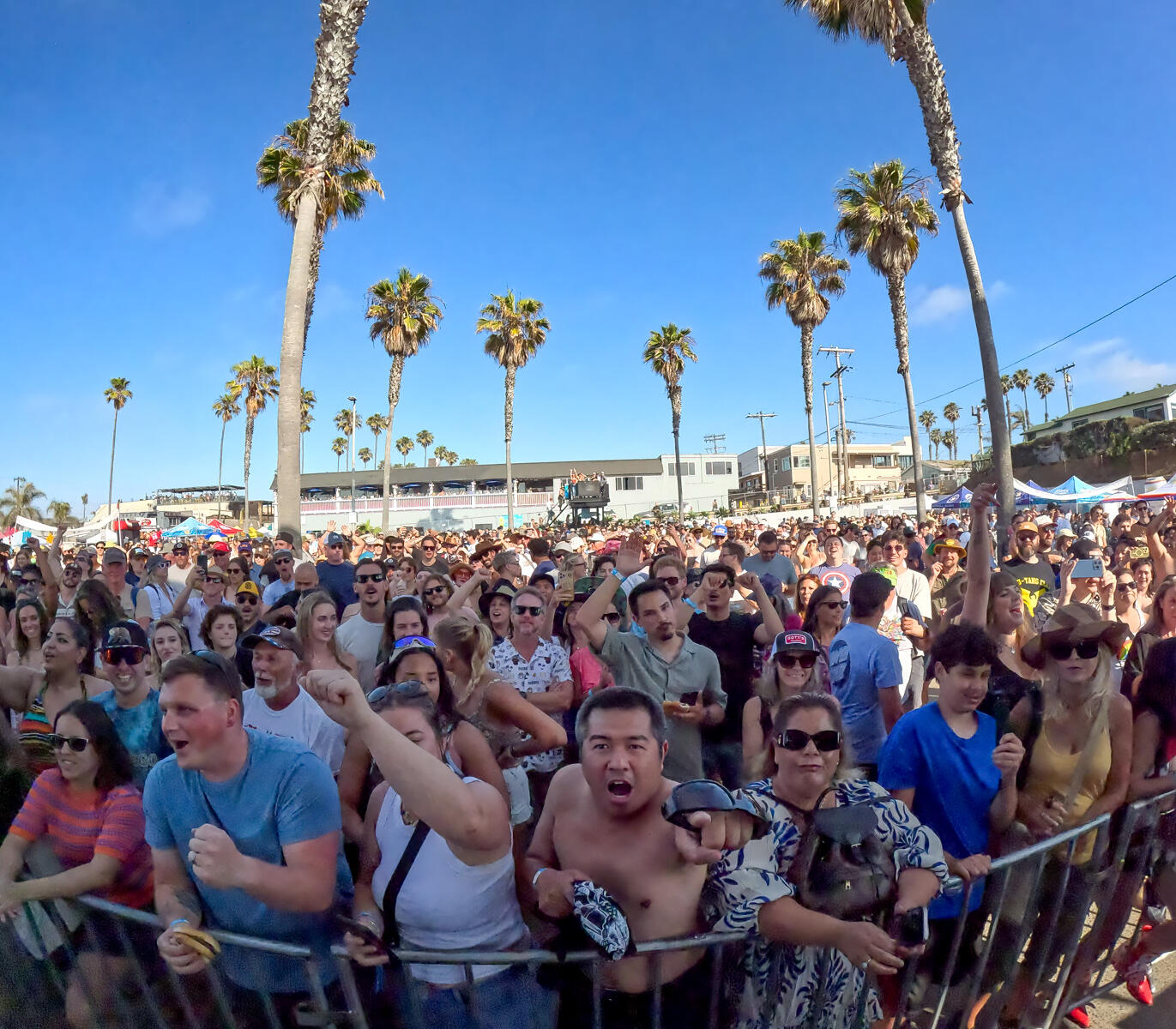 Photo of: 2025 Hodads Burger Eating Competition