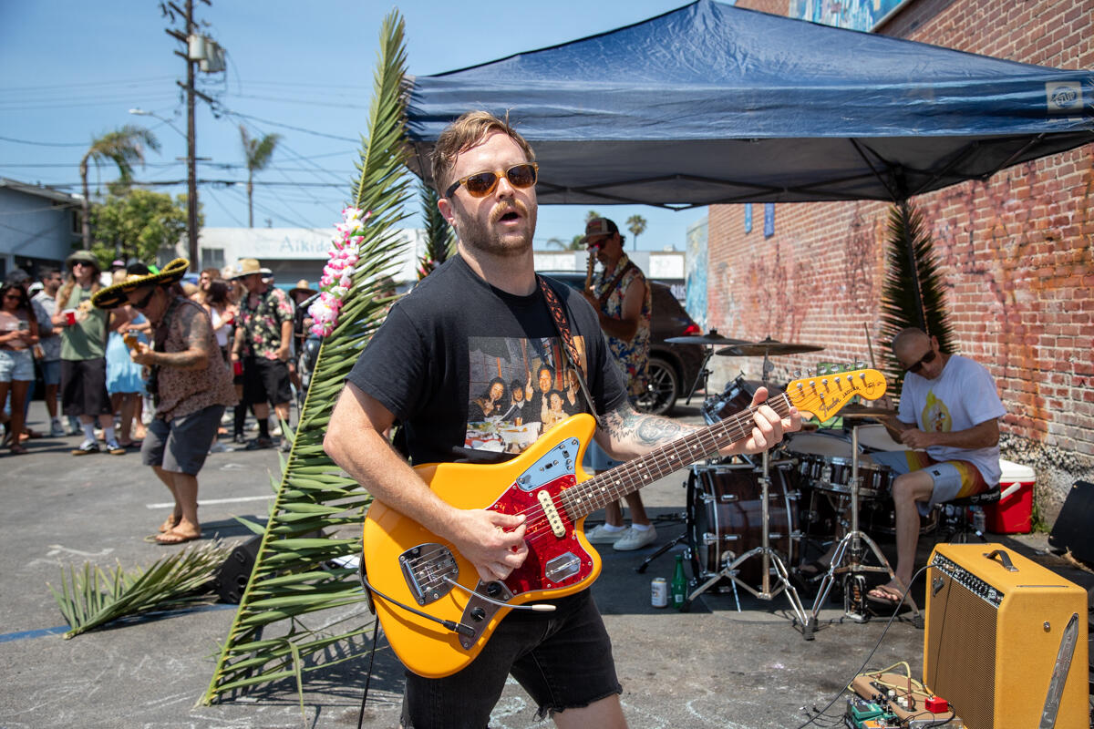 Photo of: 2025 Ocean Beach Street Fair and Chili Cook-Off Photos