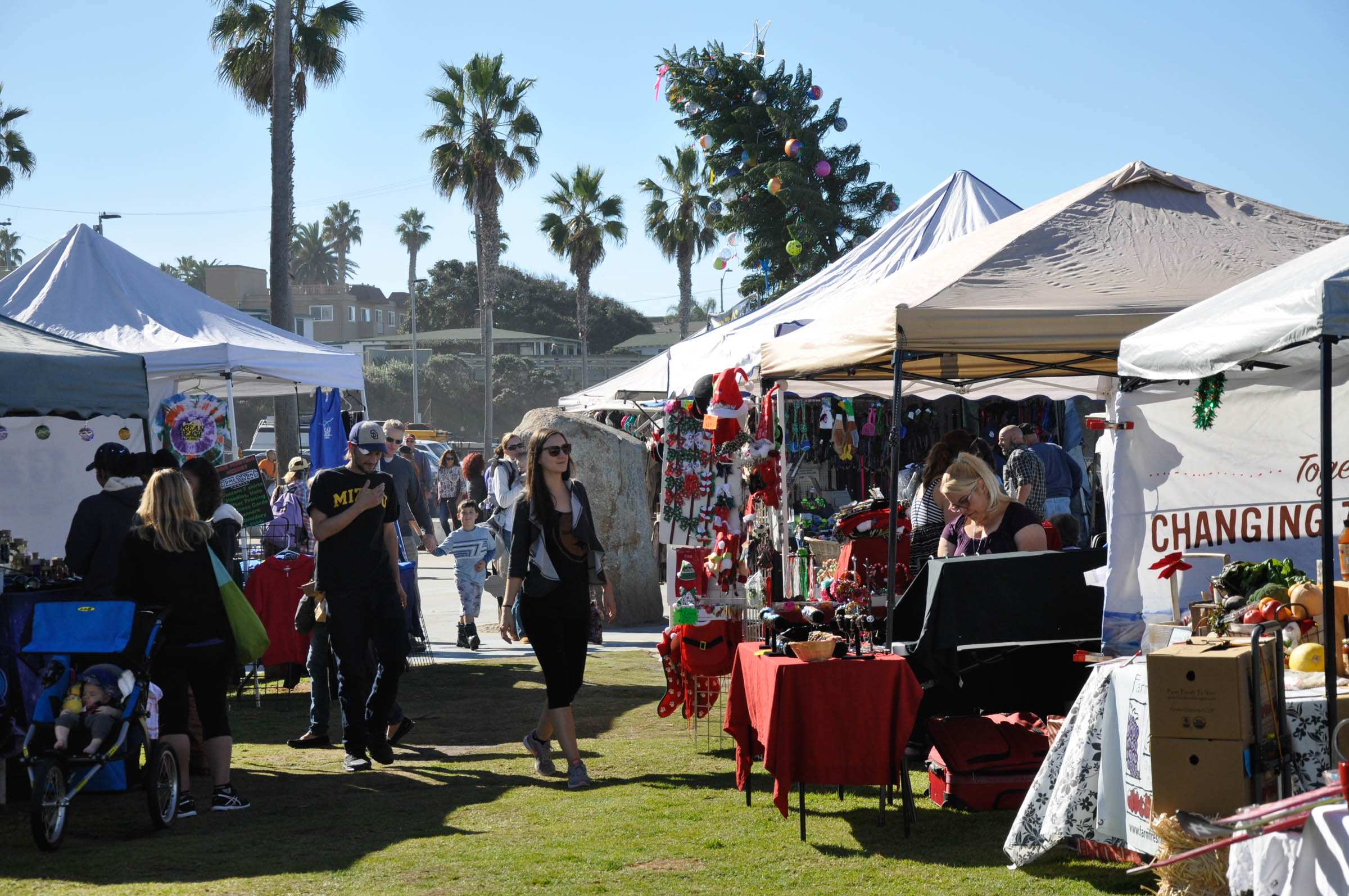Photo of: OB Craft Fair (Food & Toy Drive)