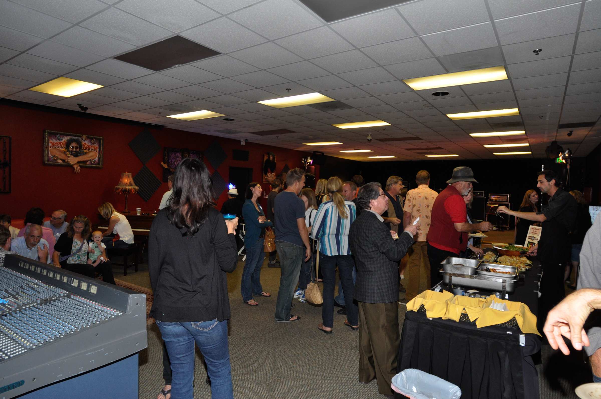 Photo of: OBMA Member Event: Sundowner at Rock and Roll San Diego with Four Seasons and Pizza Port