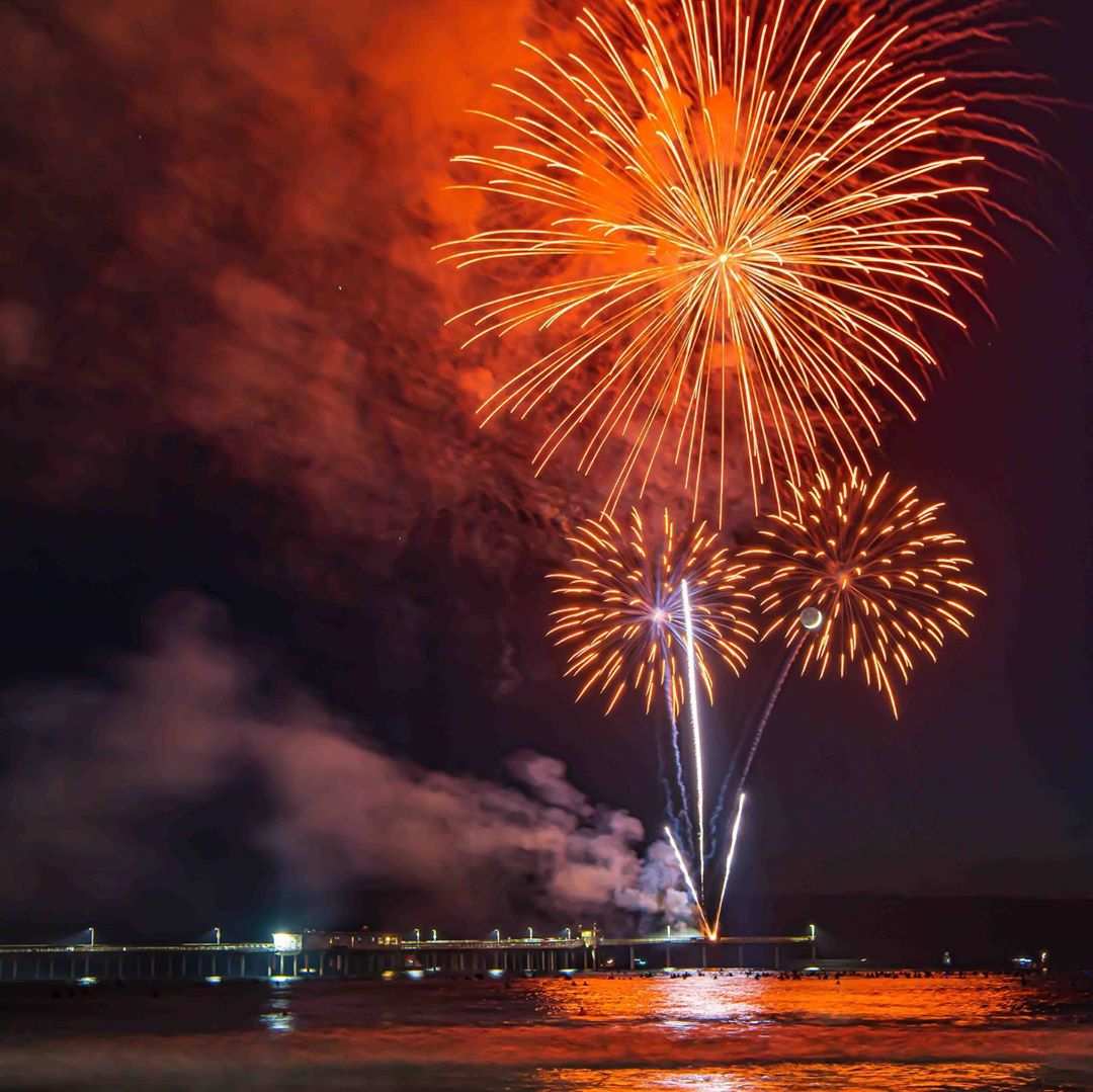 Ocean Beach 4th of July Fireworks off OB Pier