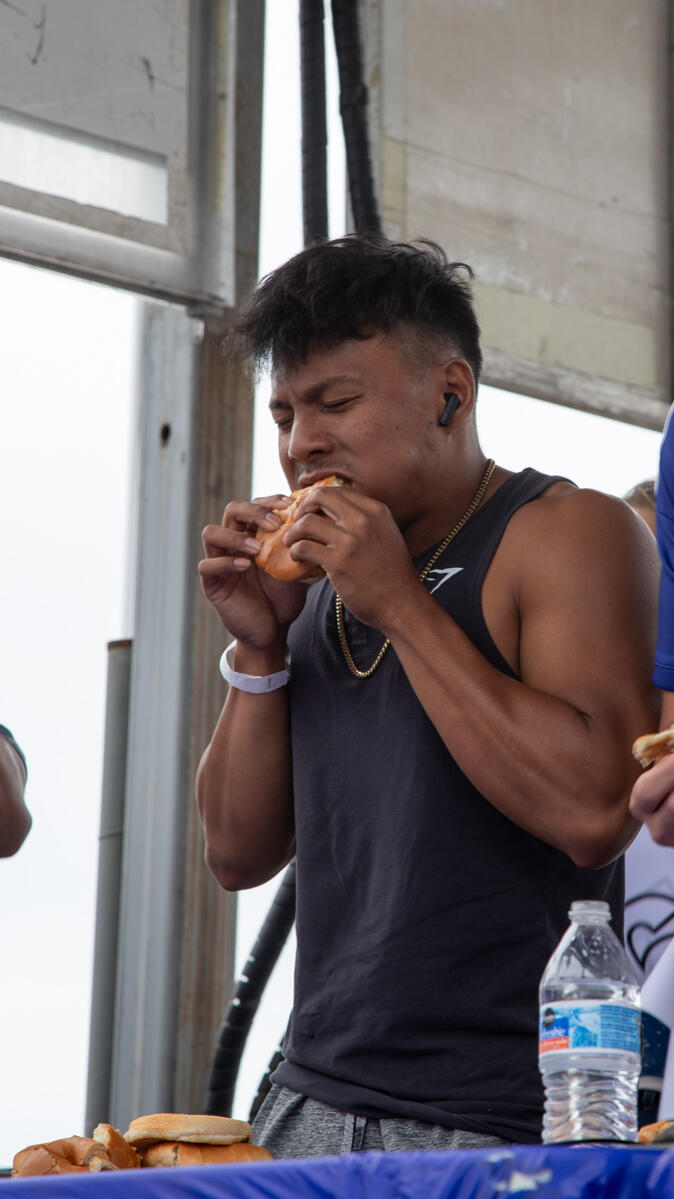 2026 Hodads Burger Eating Competition in Ocean Beach San Diego Photo of: 2026 Hodads Burger Eating Competition