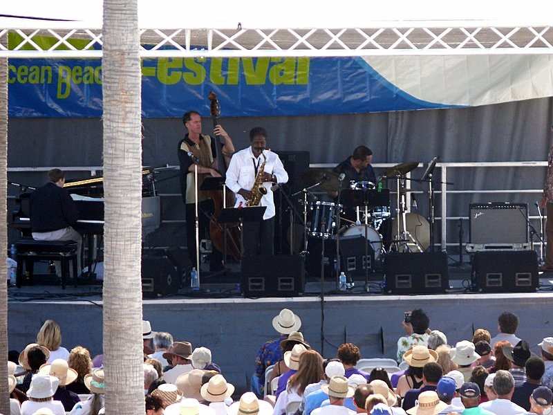 Photo of: Jazz 88 OB Music and Art Festival 2006