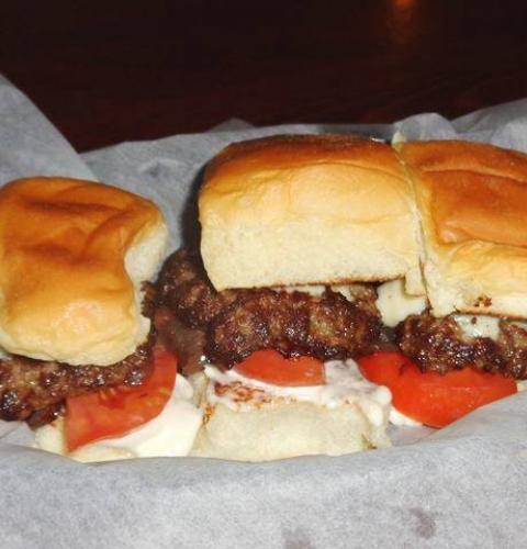 AZ Cafe's Sliders Among the Best in San Diego