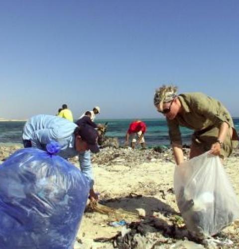 Clean Up for Change Ocean Beach 
