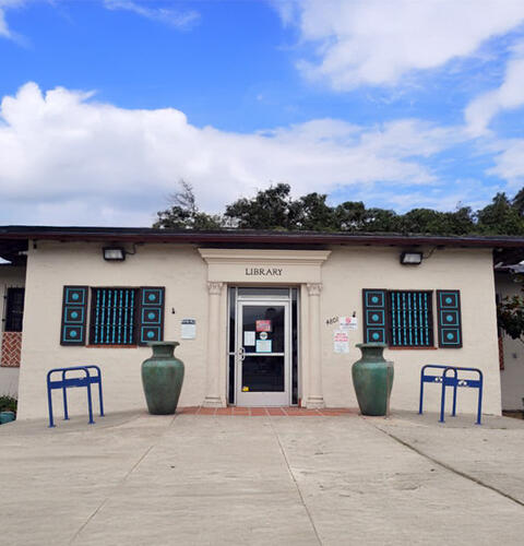 Ocean Beach News Article: OB Library Book Sale at Vignettes - Feb 14